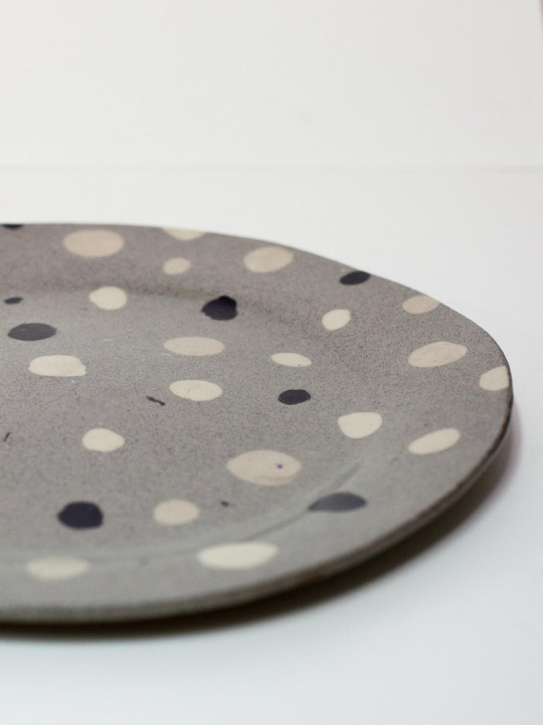 Yaara Oren Avinoam Ceramic Plate- Dots I Artwork - Moxie Tel-Aviv