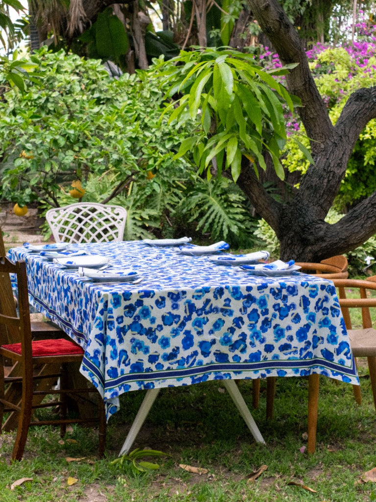 MOXIE X Better in Person Violets Are Blue Tablecloth 300X145cm - Moxie TLV