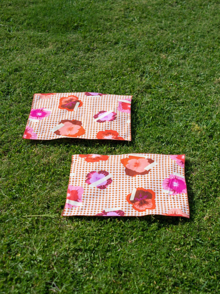 MOXIE X Better in Person Violets Are Red Placemats - Set of 2 - Moxie TLV