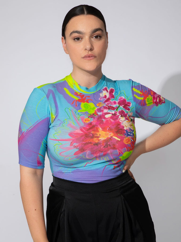 Shahar Avnet Joy All Over T-shirt - Flower Print - Moxie TLV